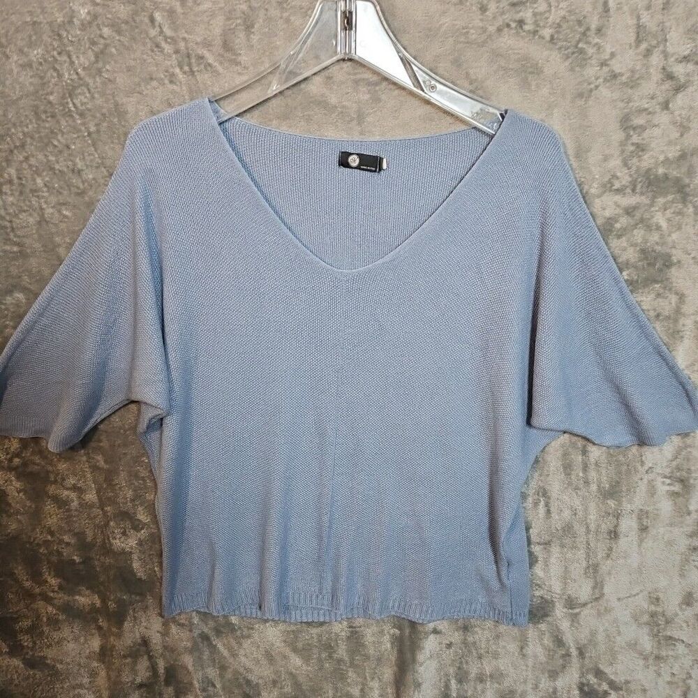 Made In Italy Women's Sz Small Vneck Sweater Blue modal blend